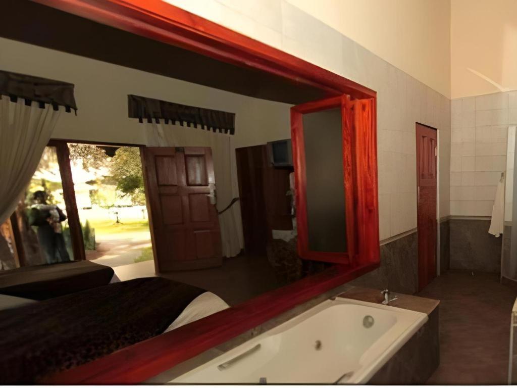 Chrismar Hotel Livingstone Exterior foto